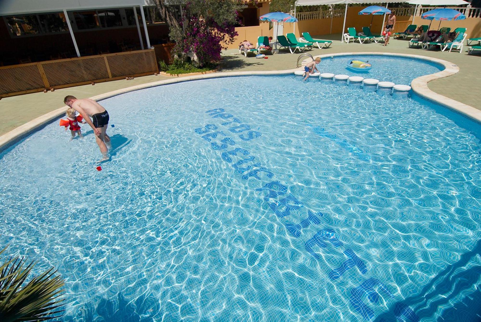 Ses Eufabietes Apartments & Restaurant Platja de Migjorn Eksteriør billede